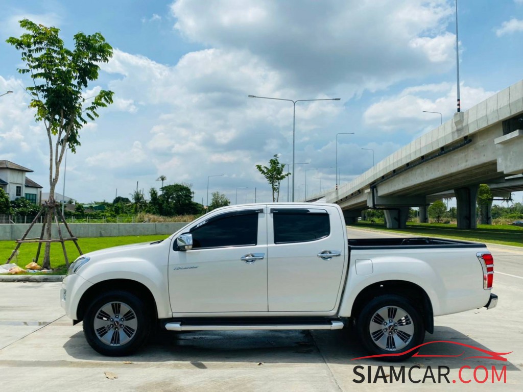 ISUZU D-MAX 12-19 HI-LANDER CAB-4 12-19 3.0 VGS Z-PRESTIGE NAVI