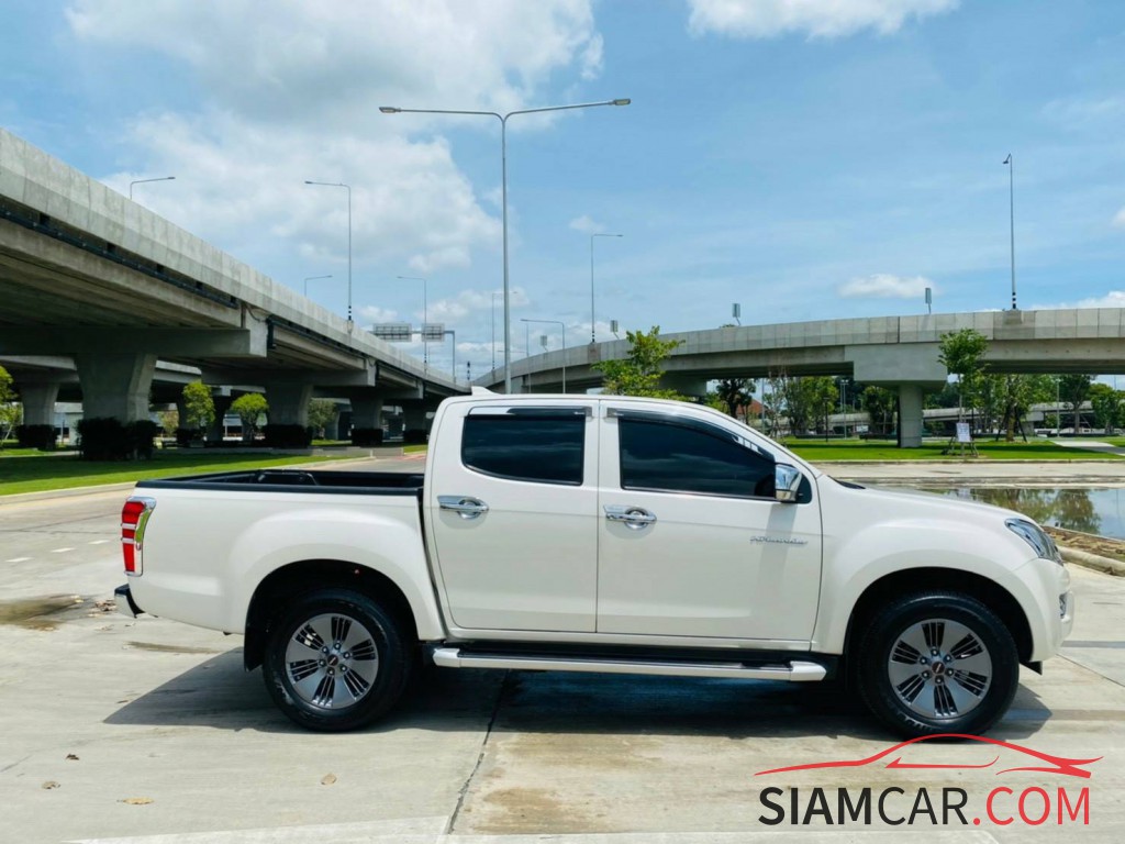 ISUZU D-MAX 12-19 HI-LANDER CAB-4 12-19 3.0 VGS Z-PRESTIGE NAVI