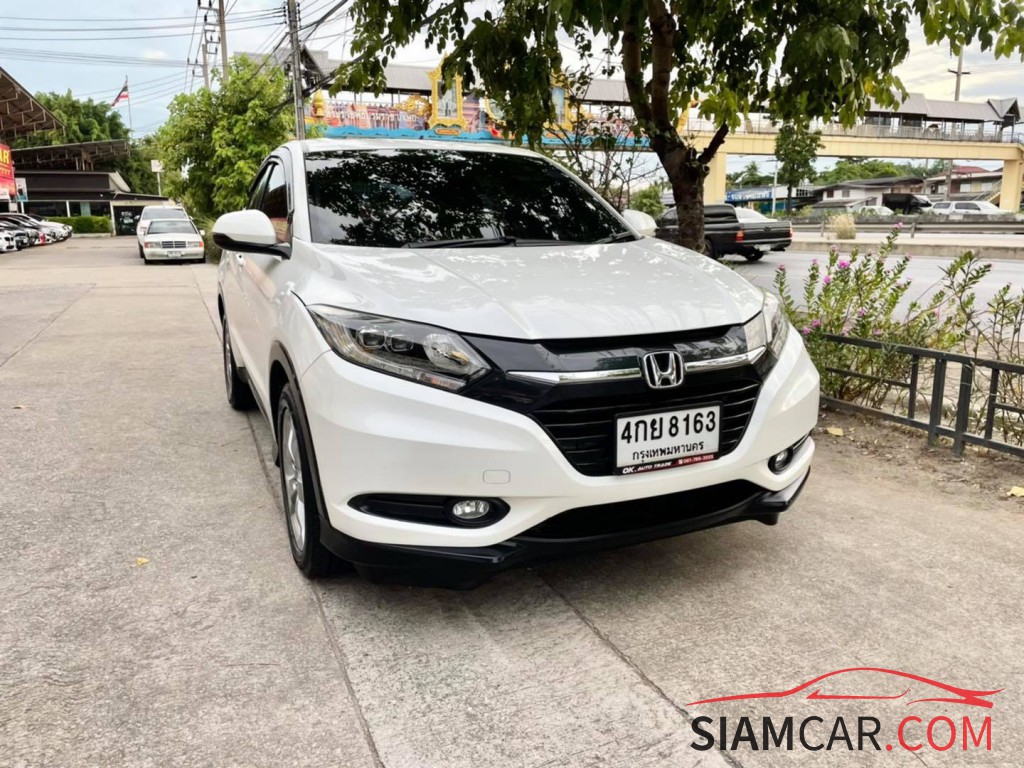 Honda HRV ปี14-ปัจจุบัน 1.8 E