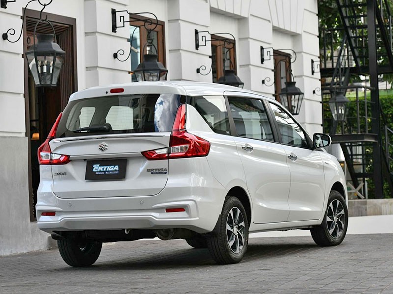 Suzuki Ertiga Smart Hybrid อยากขาย! ตอกย้ำ MPV สุดคุ้มค่า ลดราคาเริ่มต้นเพียง 699,000 บาท!