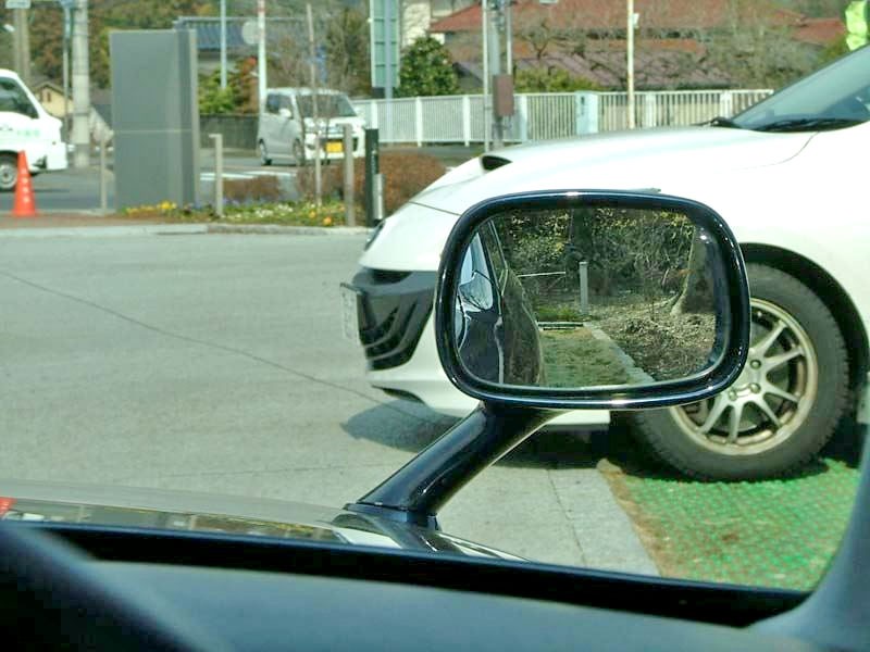 สายเล่นรถ JDM ต้องรู้! กระจกมองข้างบังโคลนรถ ใช้งานง่ายไหม? ข้อดี ข้อเสีย และเหตุผลที่หายไป