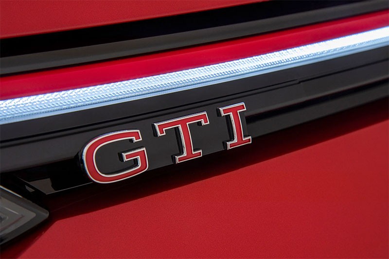 Volkswagen เปลี่ยนตราสัญลักษณ์ GTI คาดว่ารุ่นต่อไป เป็นรถยนต์ไฟฟ้า 100%