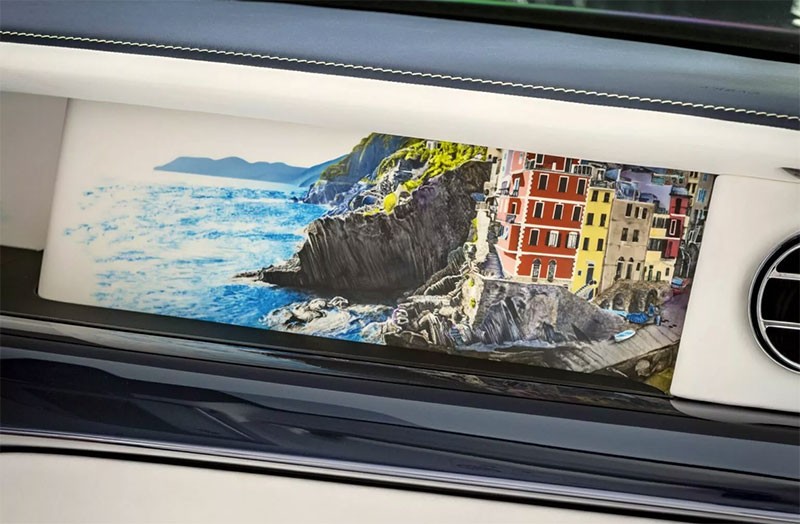 Rolls-Royce Phantom รุ่นพิเศษ "Inspired By Cinque Terre" ตกแต่งพิเศษ จากแรงบันดาลใจของชายหาดดังในอิตาลี