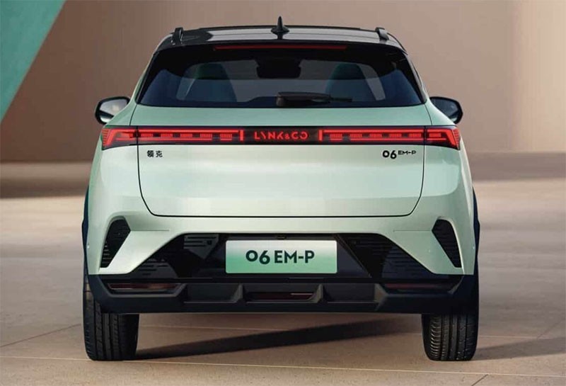 Lynk & Co 06 EM-P รถ SUV ปลั๊กอินไฮบริดโฉมไมเนอร์เชนจ์ ขุมพลัง 299 แรงม้า เตรียมขายในจีน!