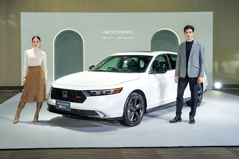 Honda เปิดตัว All-New Honda Accord e:HEV ขุมพลังฟูลไฮบริด และ Honda SENSING ทุกรุ่นย่อย ราคา 1,529,000 - 1,799,000 บาท