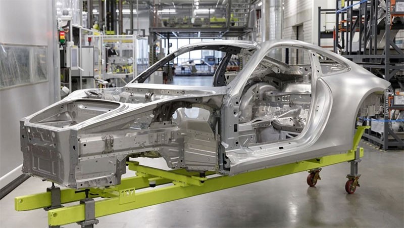 Porsche ร่วมกับ H2 Green Steel พัฒนาเหล็กคุณภาพสูงมลพิษต่ำ สำหรับผลิตรถสปอร์ตตั้งแต่ปี 2026