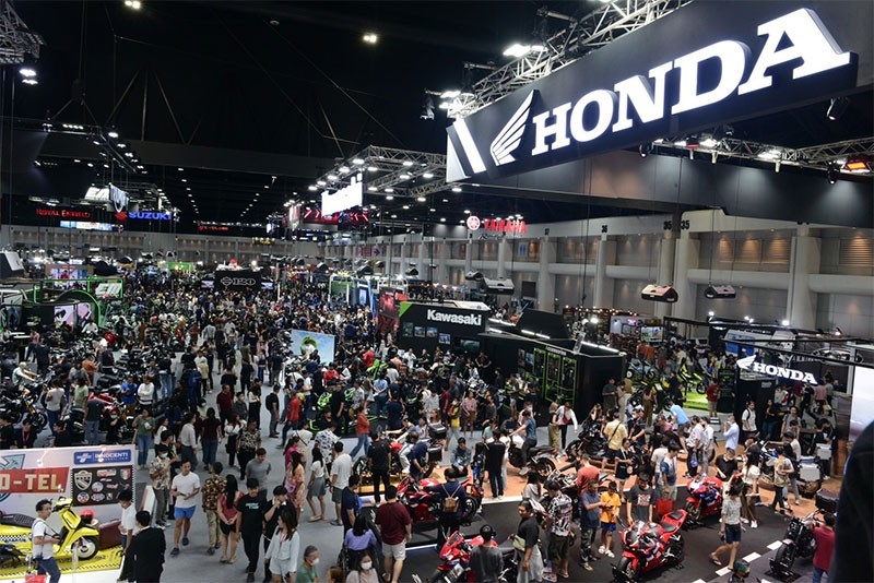 Motor Expo 2023 ครึ่งทาง! คว้ายอดจองรถทะยาน 2 หมื่นคัน!! รถ EV ยอดขายกระฉูด!