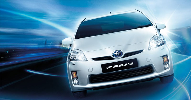 Toyota เปลี่ยนโลโก้ไฮบริดใหม่ ด้วยสัญลักษณ์วงกลมสีฟ้า!