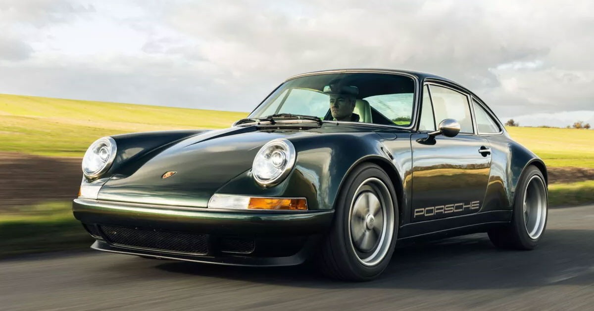 Porsche 964 Restomod By Theon Design ปั้นรถรถคลาสสิคให้สดใหม่อีกครั้ง ในสีเขียว Oak Green