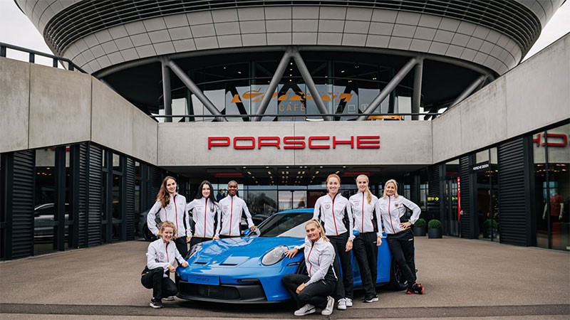 โรงงาน Porsche ในเมืองไลพ์ซิก ประเทศเยอรมนี เตรียมเฉลิมฉลองผลิตรถยนต์ครบ 2 ล้านคัน